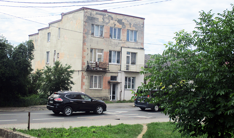 Будинок на Грушевського, 51 – взірець житлової забудови часів австро-угорської окупації.