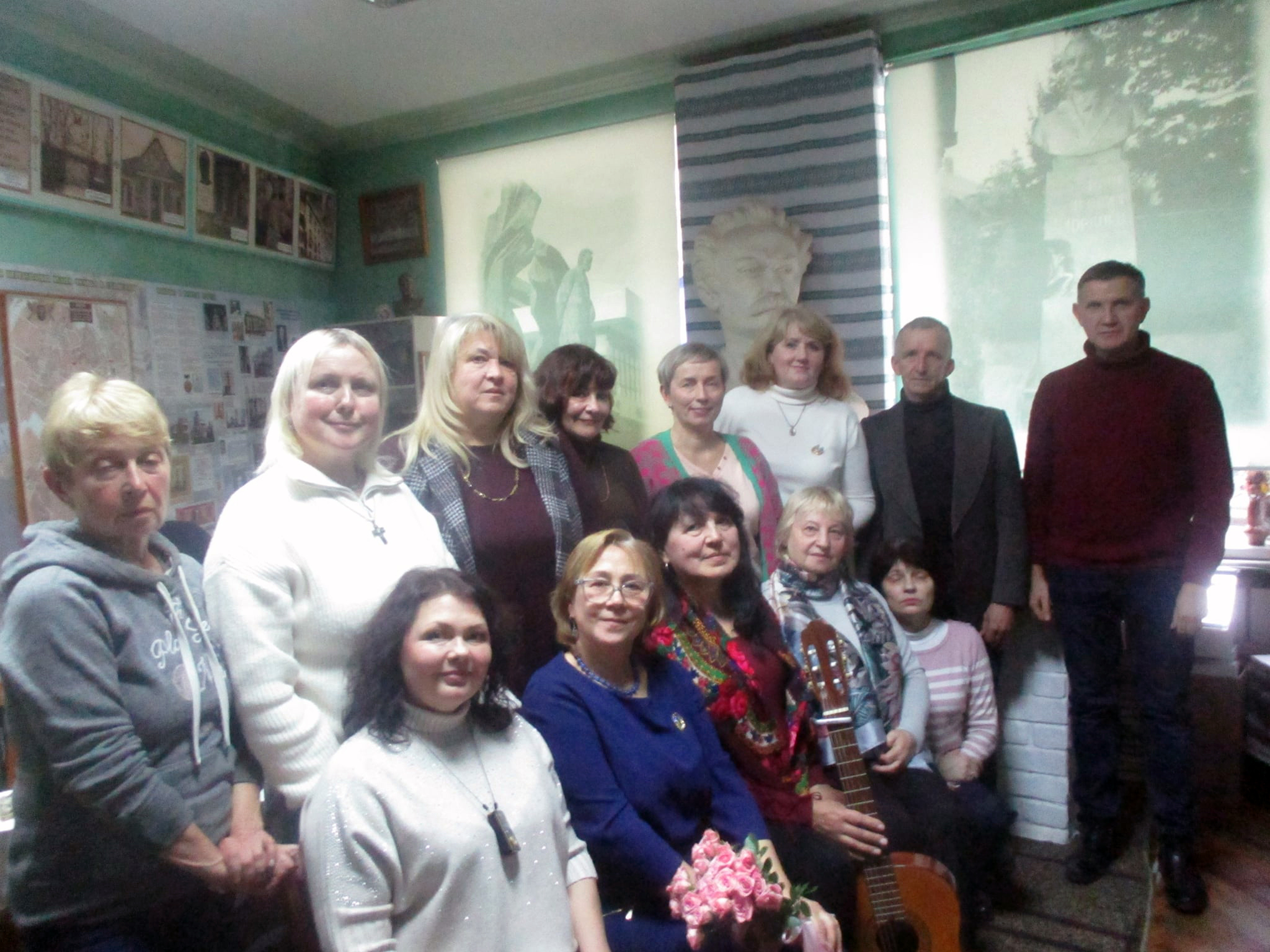  Учасники творчого спілкування.