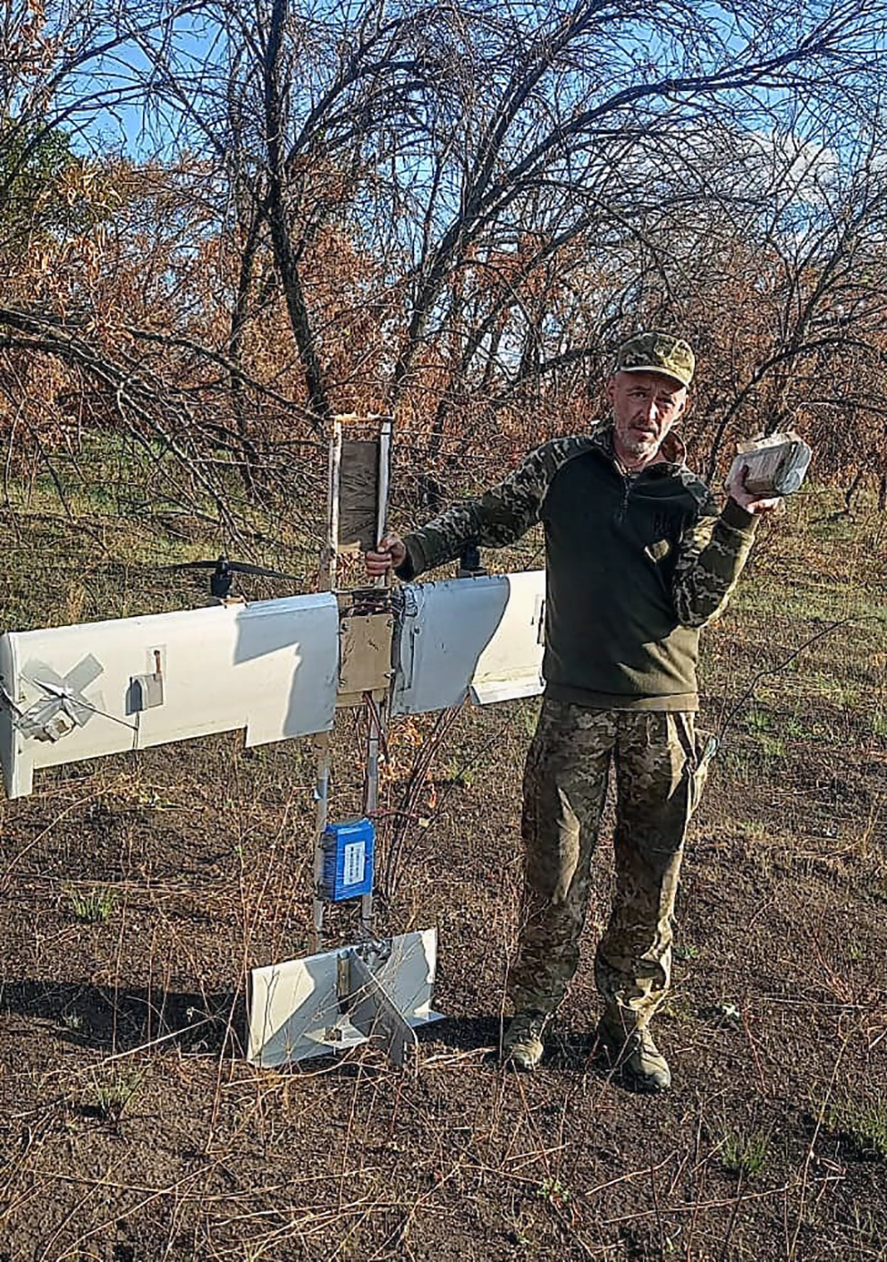 Разом із підстреленою «Молнією-2».