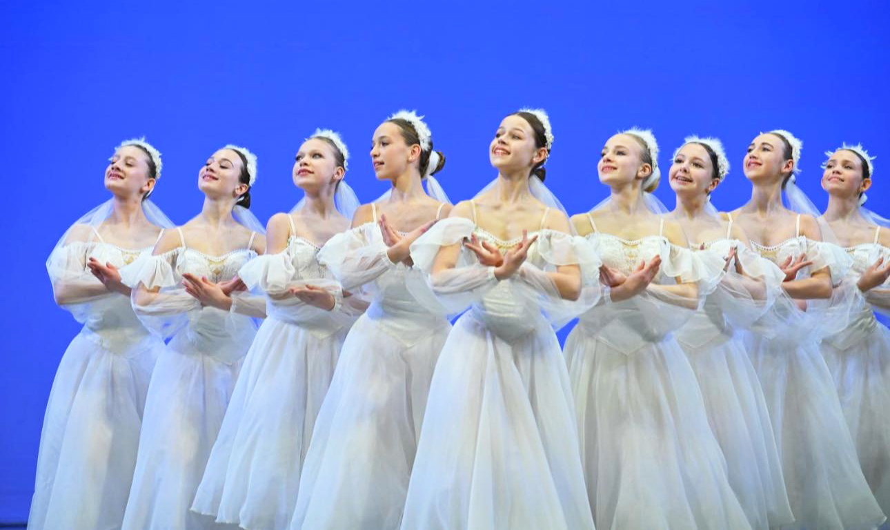 Світ «Реверансу».